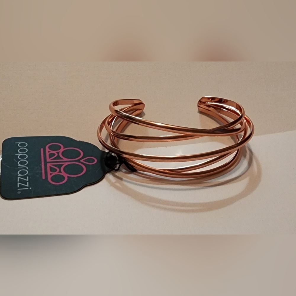 NWT Paparazzi bracelet